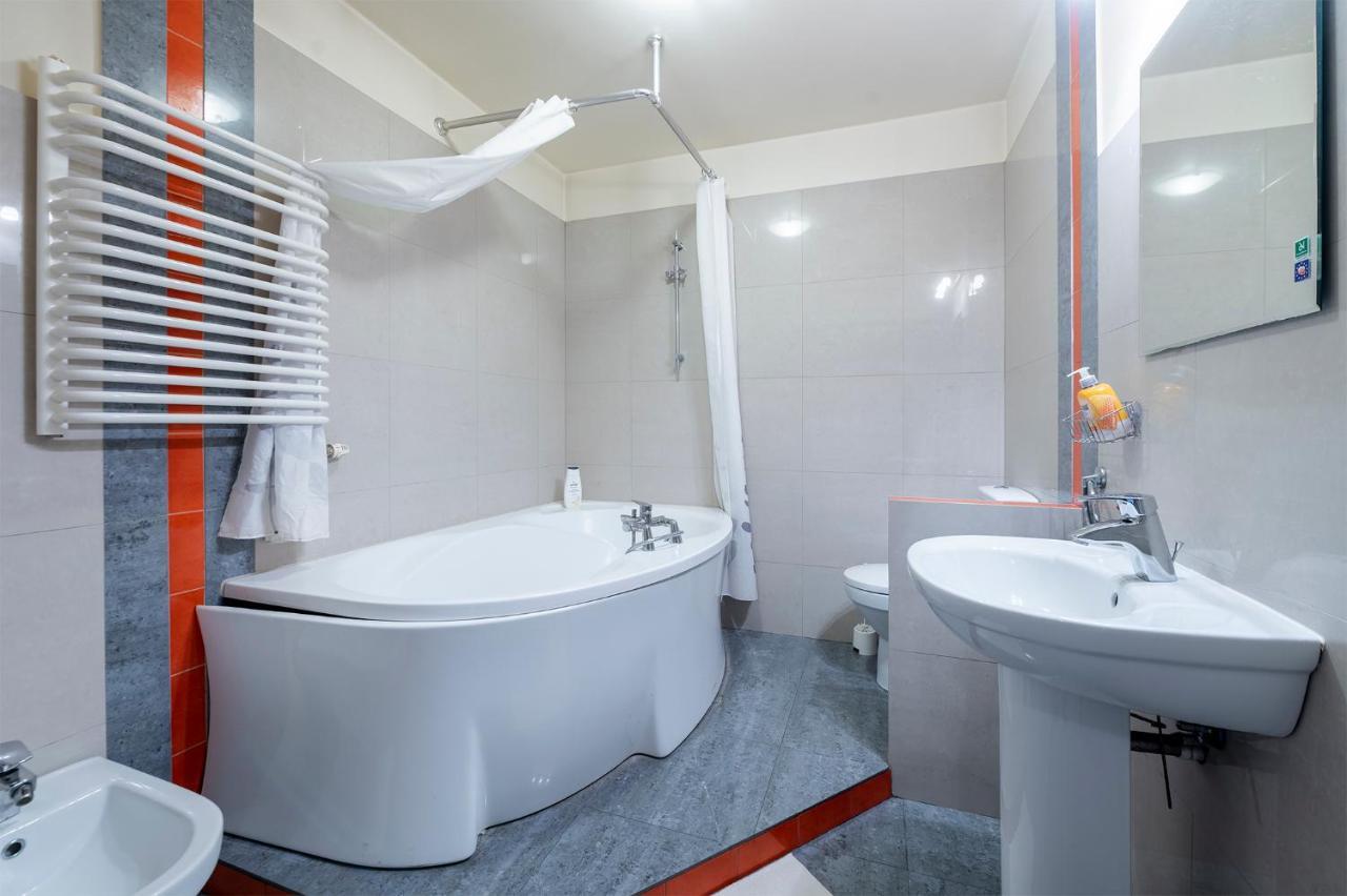 Essence Of Lodz-145M!Central-Secured-Comfy18Ppl!&Freeparking Zewnętrze zdjęcie